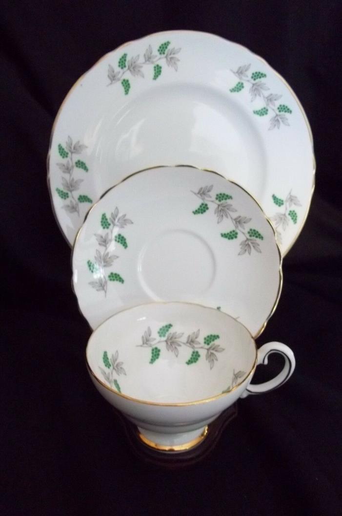Crown Staffordshire 3-Pc Dessert Set-Tea Cup/Saucer/Plate: White w/Green Grapes