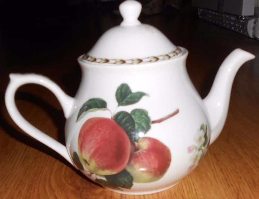 QUEEN'S COLLECTION CHINA HOOKERS FRUIT TEAPOT APPLES BLOSSOMS TEA