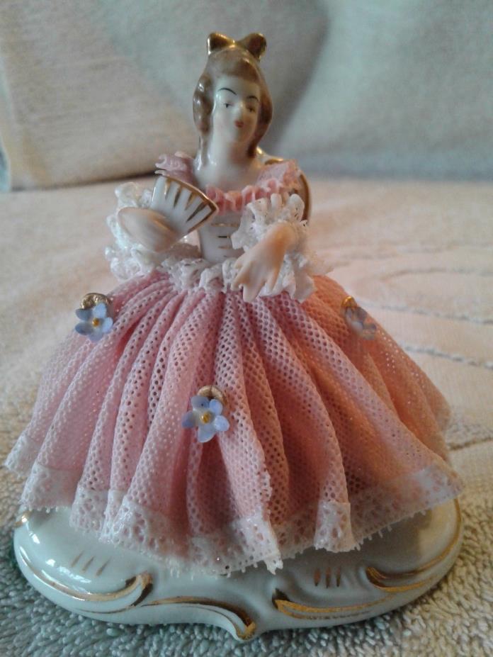 Dresden Lace Figurine Frankenthal Seated Lady With Fan Vintage Germany