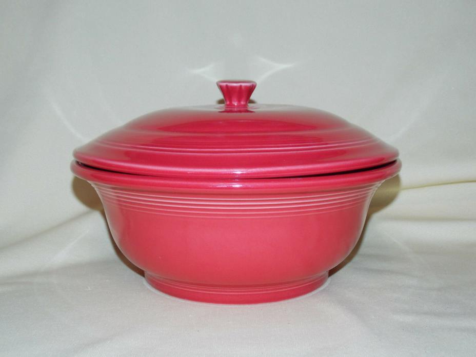 NEW Old Stock Fiesta Red Covered Casserole Bowl  w/ Lid Excellent Condition