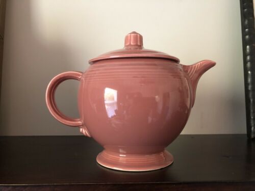 Vintage FIESTA Rose Medium Teapot - 1950’s Homer Laughlin Art Deco Fiestaware