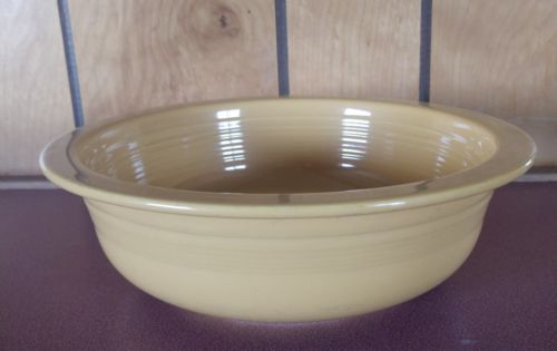 Fiestaware Vintage 8 1/2 inch Nappy Bowl, Yellow