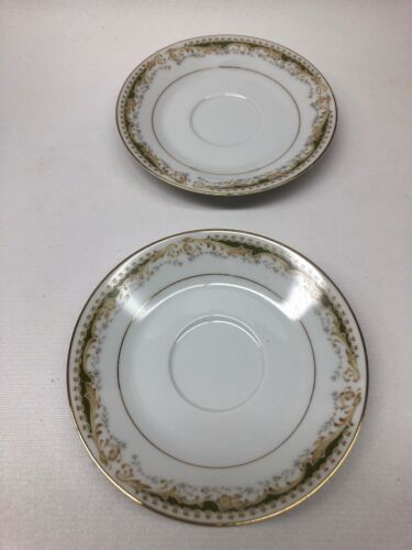 2-SIGNATURE COLLECTION FINE CHINA JAPAN QUEEN ANNE #113 TEA CUP SAUCERS GOLD RIM