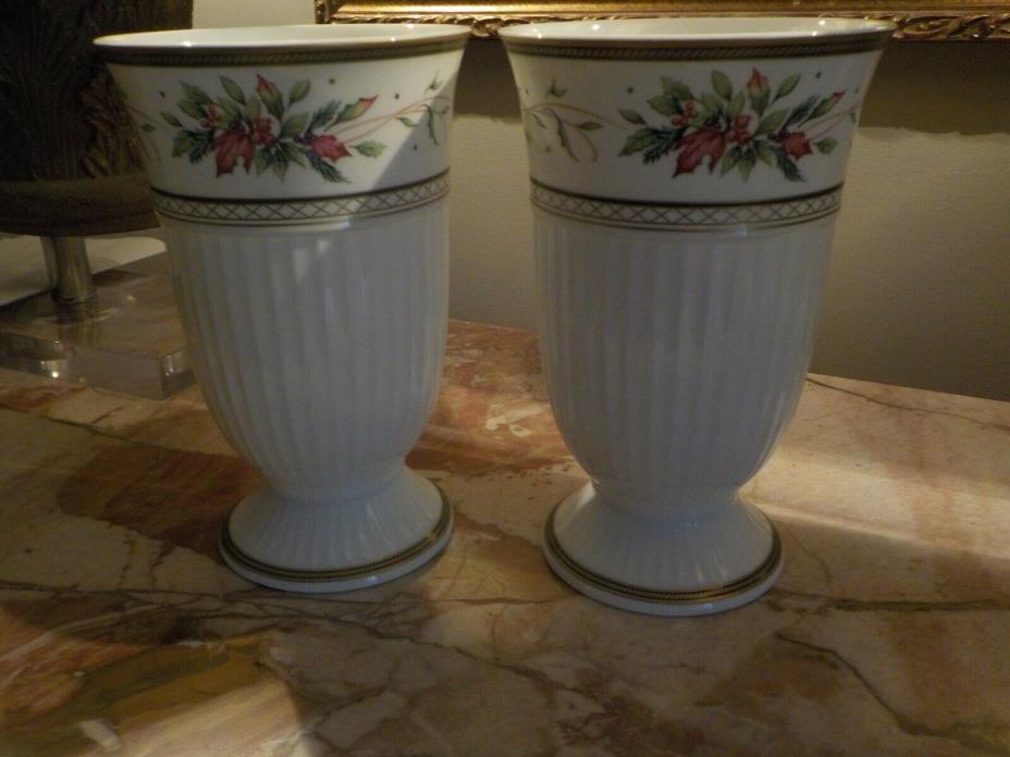 Fitz & Floyd Winter Holiday Classic Choices Vases (Pair) 7 3/4
