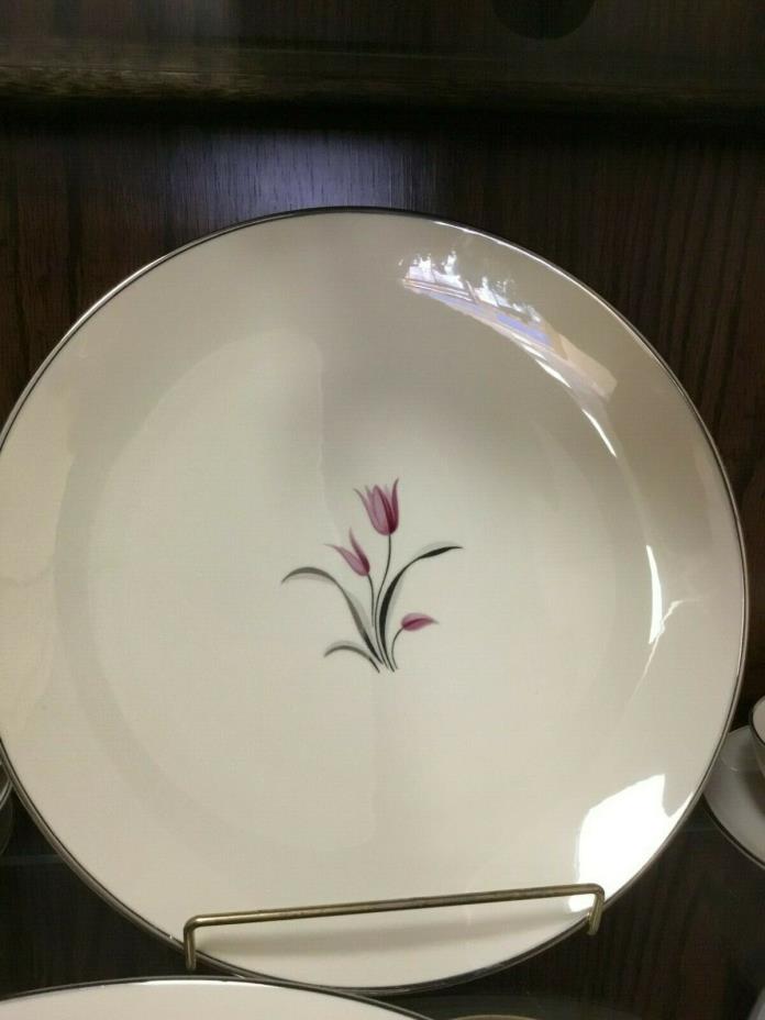 Gorgeous Vintage Franciscan Gladding McBean China Set 12 Ivory Dinner Plates US