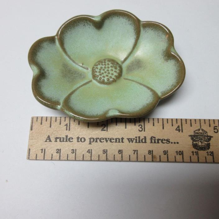 Frankoma Small Green Flower Dish   #477  (4