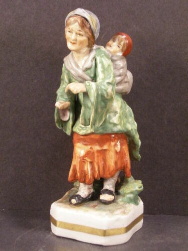 18/ 19 c Doccia Ginori Capodimonte Continental Porcelain Figure Statue Sculpture