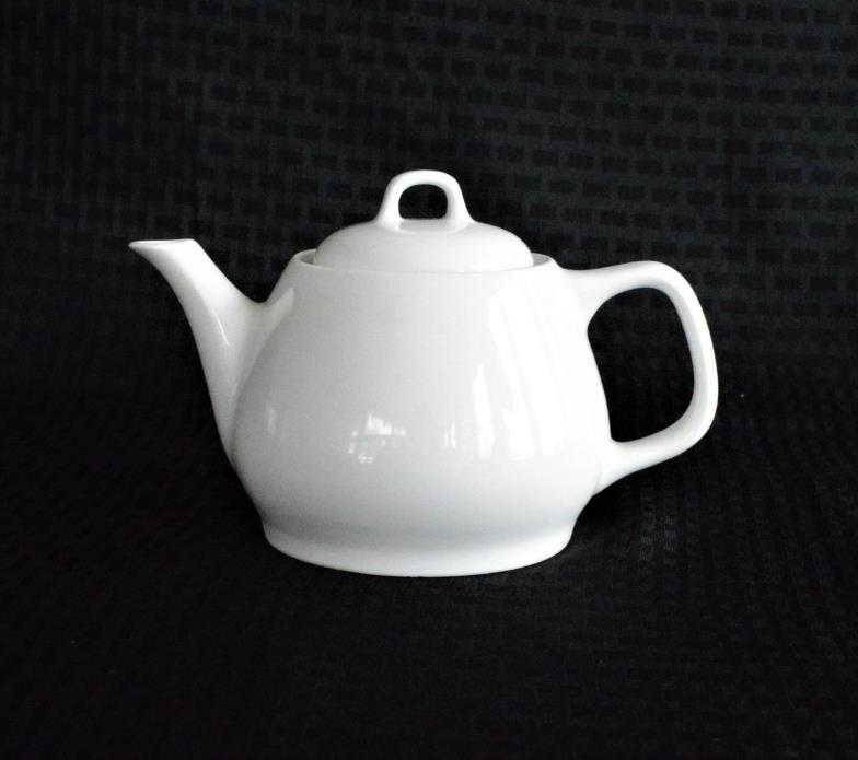 Vintage Italian Porcelain Richard Ginori White Steeping Teapot
