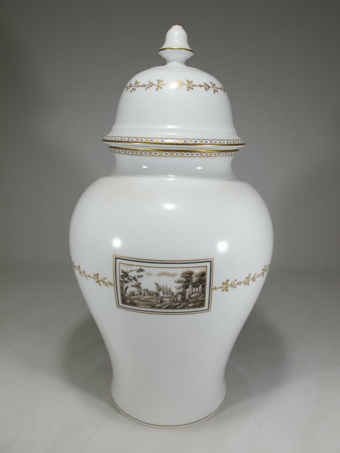 Vintage Italian Ginori porcelain lided jar # D9790