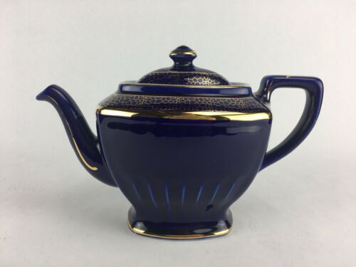 Vintage Hall China Co. Cobalt Blue 8 Cup Teapot Gold And Blue