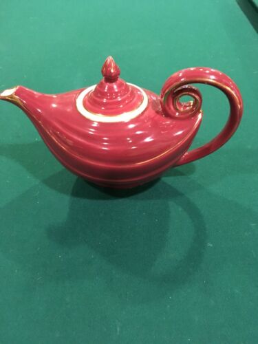 Vintage Hall  #0673R Aladdin Style Teapot Maroon & Gold w/out Infuser 6 Cup