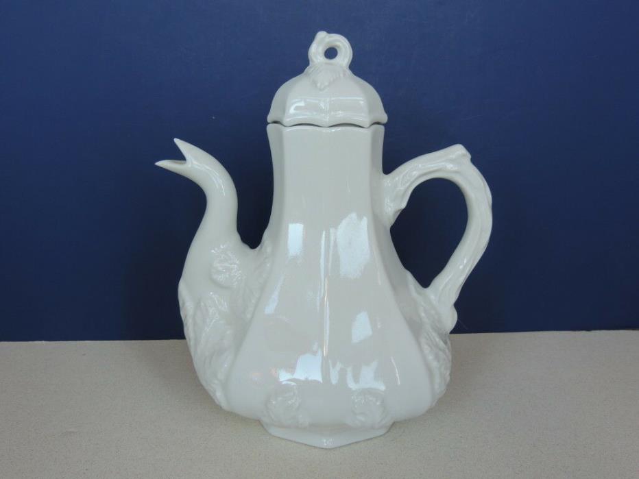 Vintage HALL RED CLIFF WHITE IRONSTONE TEAPOT HIGH RELIEF GRAPE LEAF Twig handle