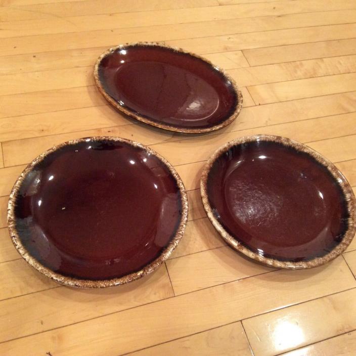 Vintage hull oven proof made in USA 2 plates and 1 searving plate brown