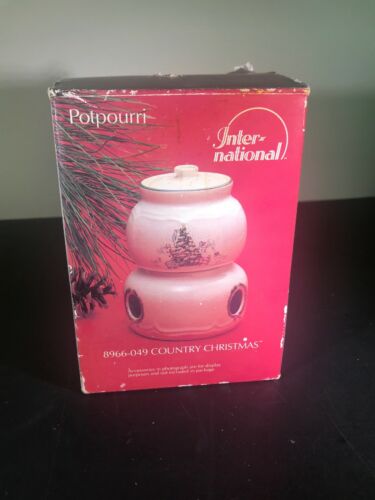 International Country Christmas Potpourri candle bowl 8966-049
