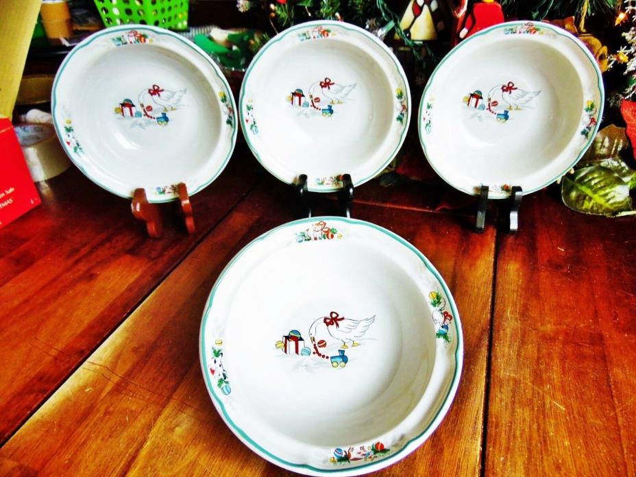 4 NEW OTHER INTERNATIONAL CHINA COUNTRY CHRISTMAS SOUP CEREAL BOWLS W/BOX
