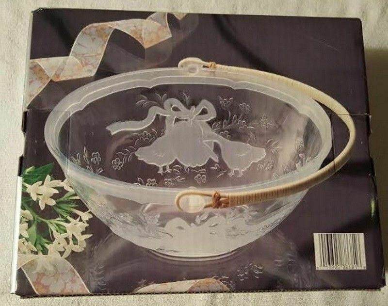 Marmalade Serving Basket Crystal Collection by International China 10-5/8