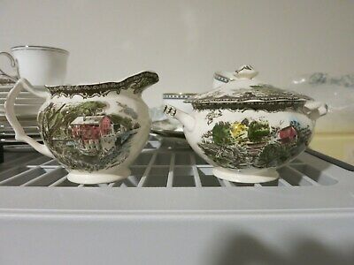 JOHNSON BROTHERS FRIENDLY VILLAGE SUGAR BOWL WITH LID AND CREAMER