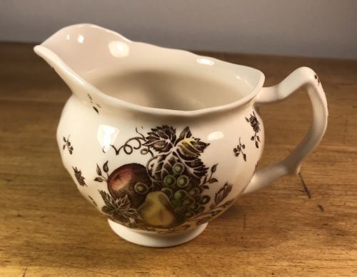 Rare Vintage Johnson Brothers AUTUMN'S DELIGHT Creamer~4
