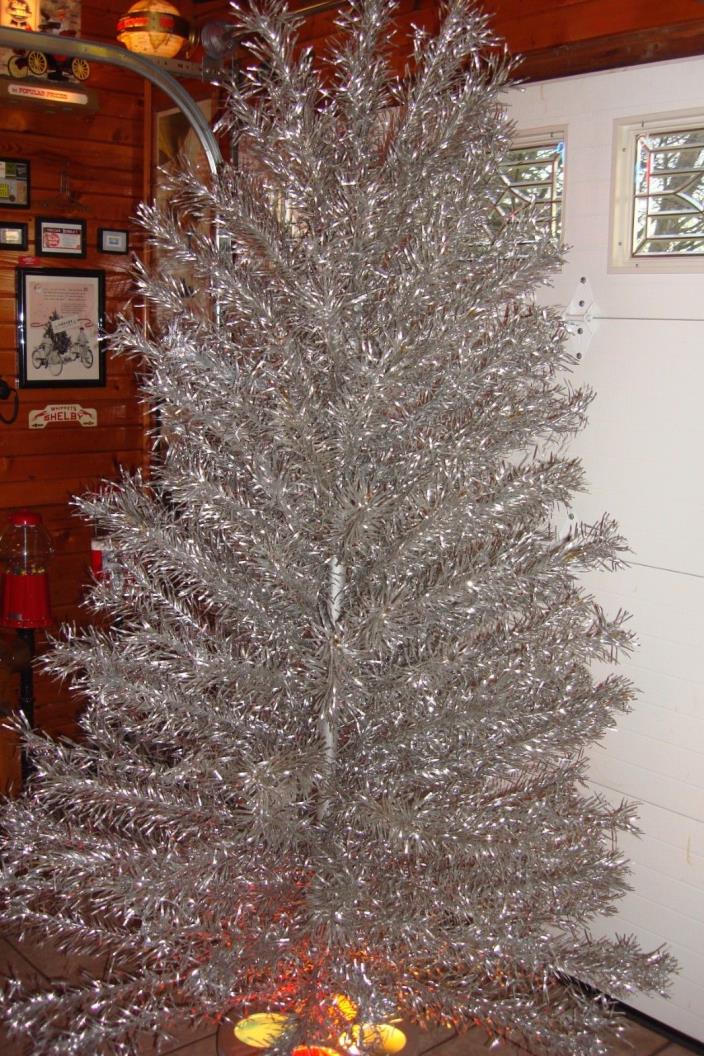 VINTAGE REVLIS STARLITE 6 1/2 ft STAINLESS SILVER CHRISTMAS  TREE-178 BRANCHES