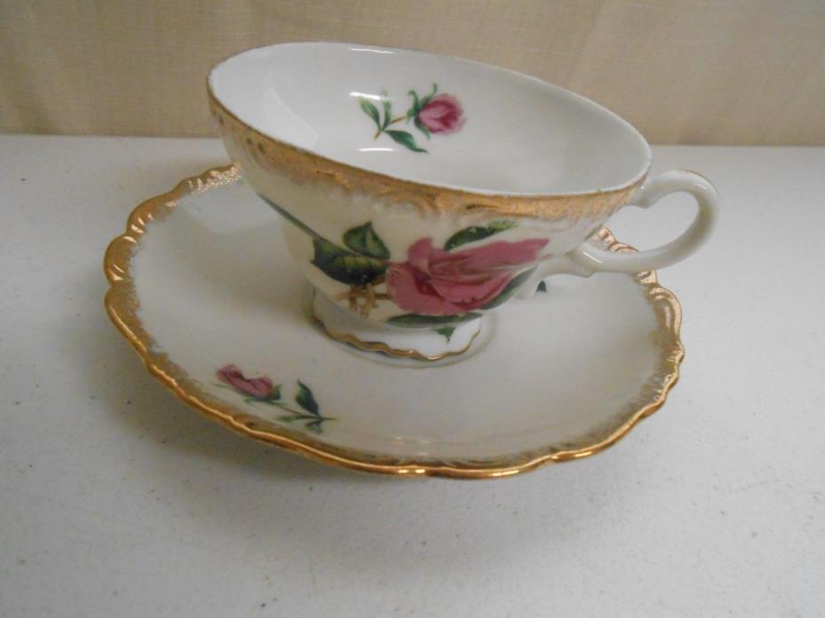 Vintage  Tea Cup & Saucer Rose Flowers Reef with hearts mark