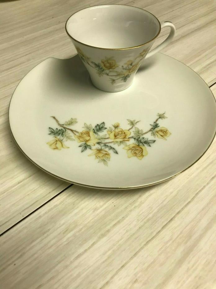 (4) Lefton China Hand Painted Yellow Roses Snack Plate W/ Cup #169