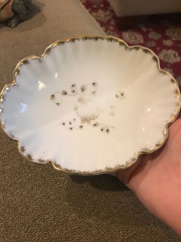 Vintage Lefton China Hand Painted Oval Gold Trimmed Soap Dish Trinket (MA)