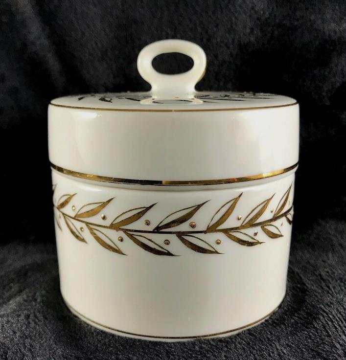 Lefton GOLDEN LAUREL Leaf Pattern trinket box #2401 China Hand Painted