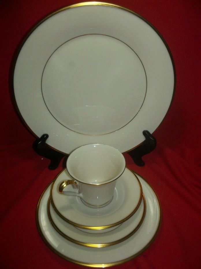 Lenox Eternal 4 Cups and Saucers  NEW