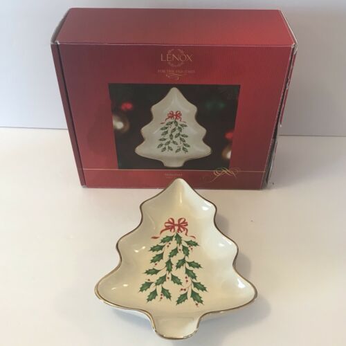 LENOX Holiday Tree Dish Dimension Collection Gold Trim Spoon Rest Ribbon Holly