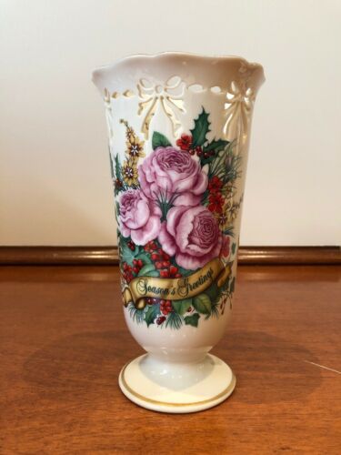 Lenox Pierced 1999 SEASON'S GREETINGS Vase With Gold Trim 8 1/2” High