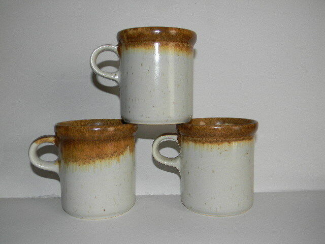 1970's McCoy USA Pottery Lancaster Colony Set of 3 Brown Tan Coffee Cup Mug 1412