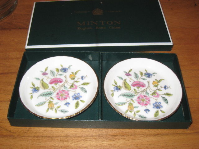 MINTON 2 UNUSED ENGLISH BONE CHINA TRINKET DISHES, COASTERS IN ORIG. BOX