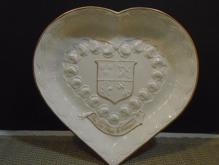 Gold Rimmed Heart Plate Mottahedeh Design Made in Italy preowned