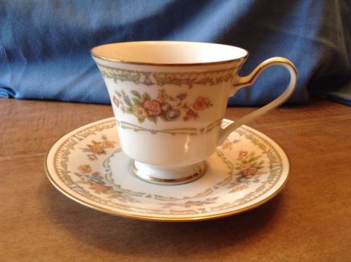 Noritake Ivory China Homage Pattern #7236 Tea Cup And Saucer