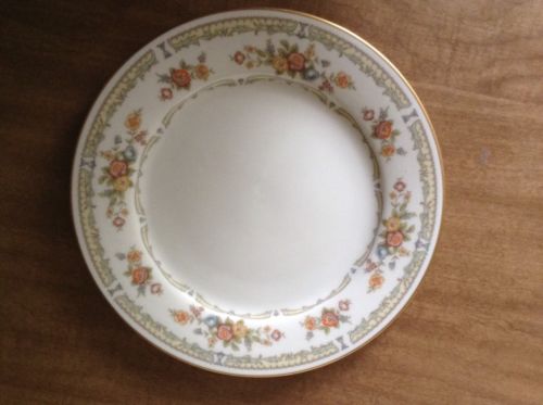 Noritake Ivory China Homage Pattern #7236 Lunch Plate 8 1/4