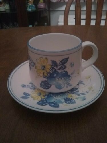 Noritake Good Times cup and saucer 12 available