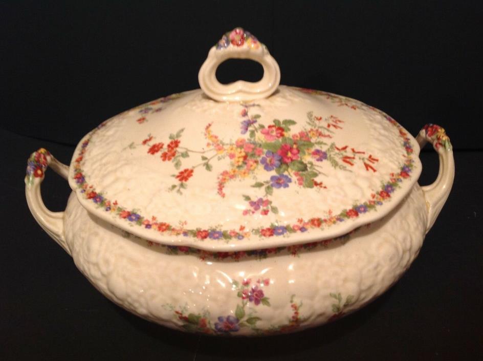 LIDDED TUREEN BY CROWN DUCAL FLORENTINE CHATHAM PATTERN