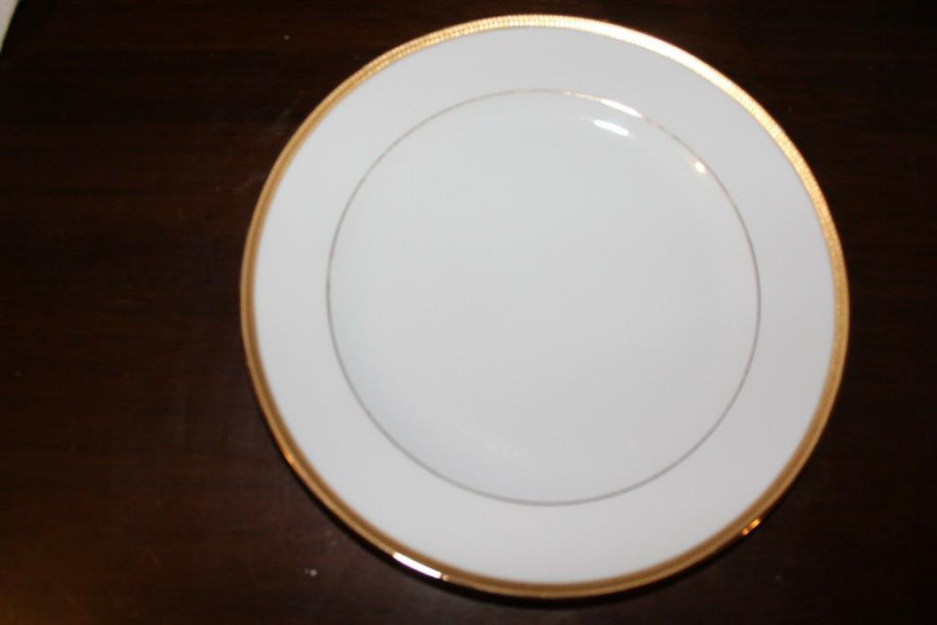 Beautiful Rare Coreling Fine China Forever Pattern Bread Plate