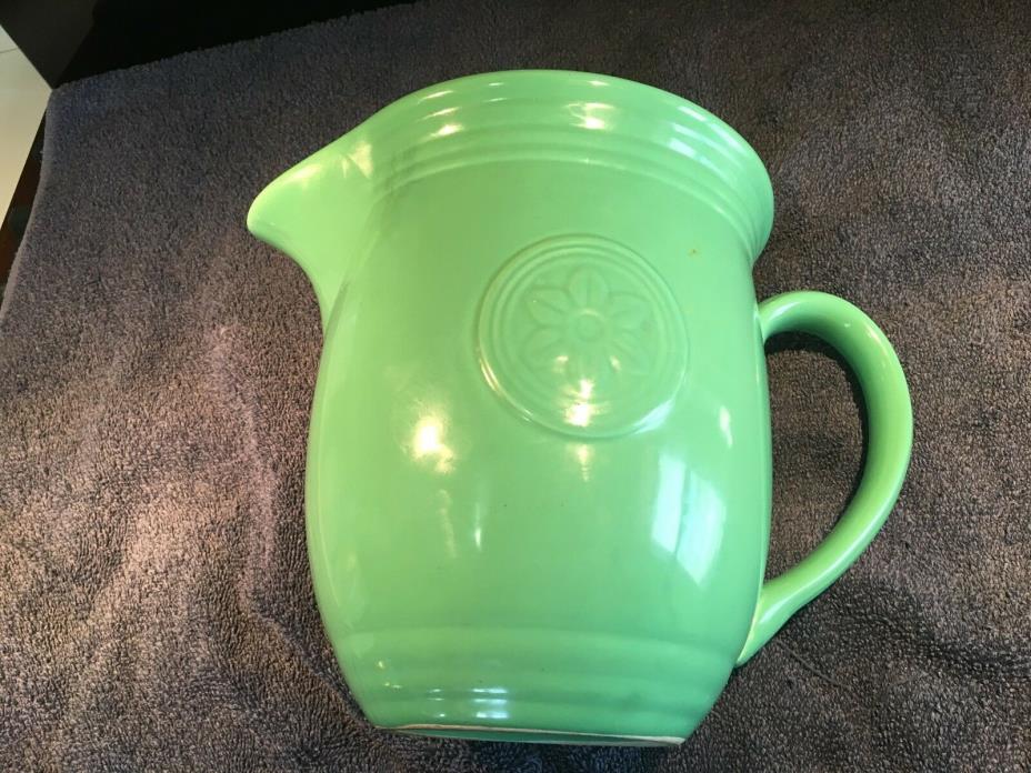 Oneida PETALS PATTERN Ceramic Green PITCHER * * *LOVELY CONDITION* * *