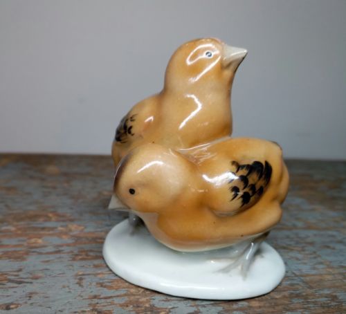 Vintage Antique Porcelain Chicks Chicken Bird Figurine Stamp G P