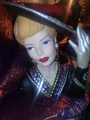 New Cameo Girls Head Vase;Blythe 1942 Bedazzled 1236/1500;Collectible