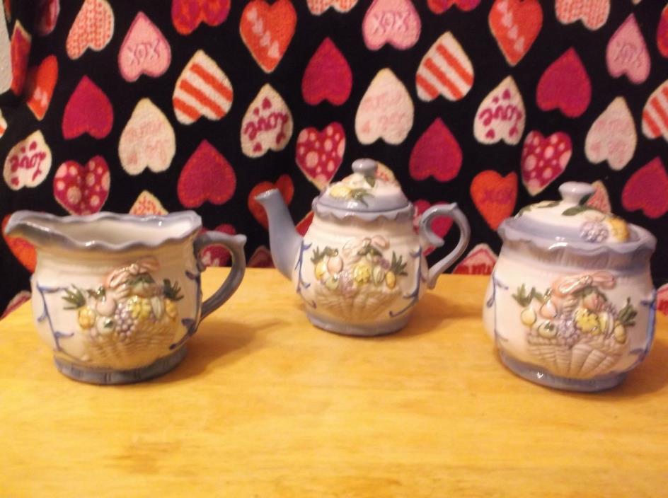 5 Piece Tea Set Tea Pot Creamer And Sugar Dish Fruit Design