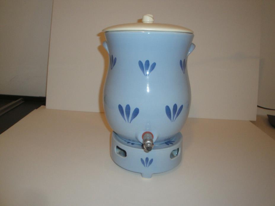 Red Wing Dinnerware Delta Blue Watercooler Lid And Stand Very Rare!