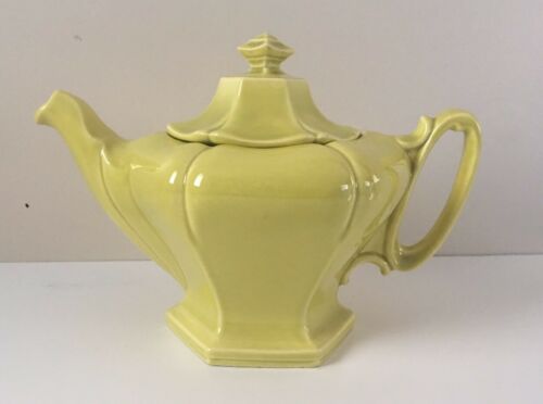 Red Wing Pottery Plum Blossom Tea Pot Citron Yellow/Chartreuse 4 Cup