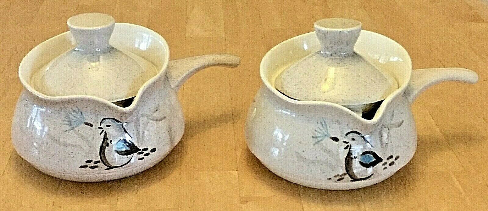 2 VINTAGE RED WING BOB WHITE HANDPAINTED OVENPROOF GRAVY BOATS & LIDS