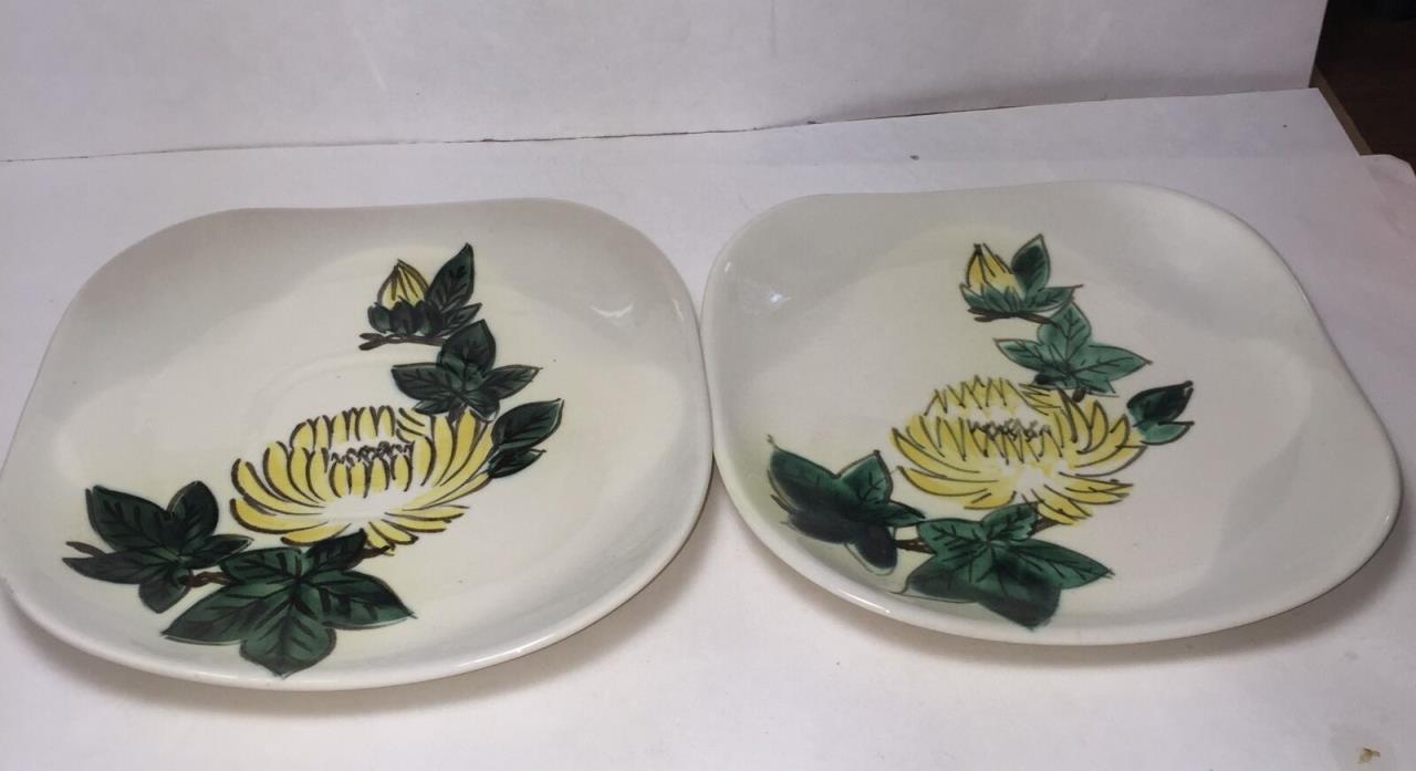 2  VINTAGE RED WING PLATES  PLATTERS WITH FLOWER DESIGNS