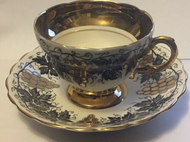 Rosina Tea Cup and Saucer 5422.-B740
