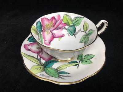 Lovely Queen's Rosina Bone China Cup & Saucer Set w/ Flowers & Leaves