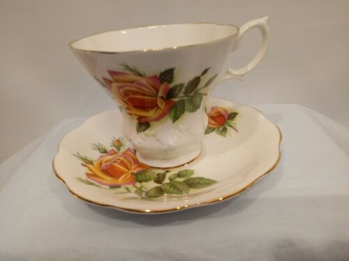 VINTAGE ROYAL ALBERT Rosemary Sweetheart Roses Tea Cup and Saucer