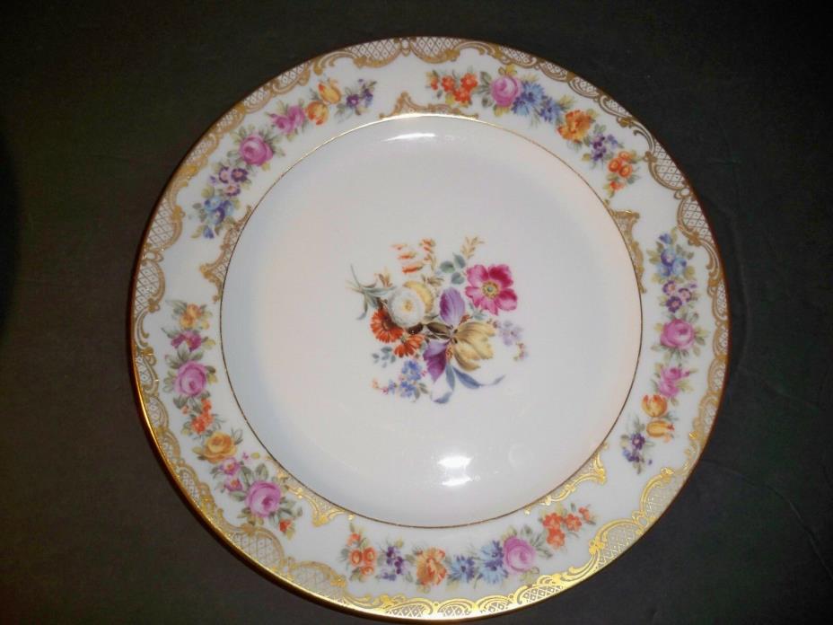 ROYAL BAYREUTH ROB41 DINNER PLATE FLORAL WITH GOLDTONE ACCENTS 9 7/8
